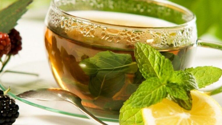 tè alla menta e limone per dimagrire di 5 kg a settimana