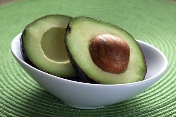 L'avocado, contenente acidi grassi omega-3, nella dieta di chi perde peso